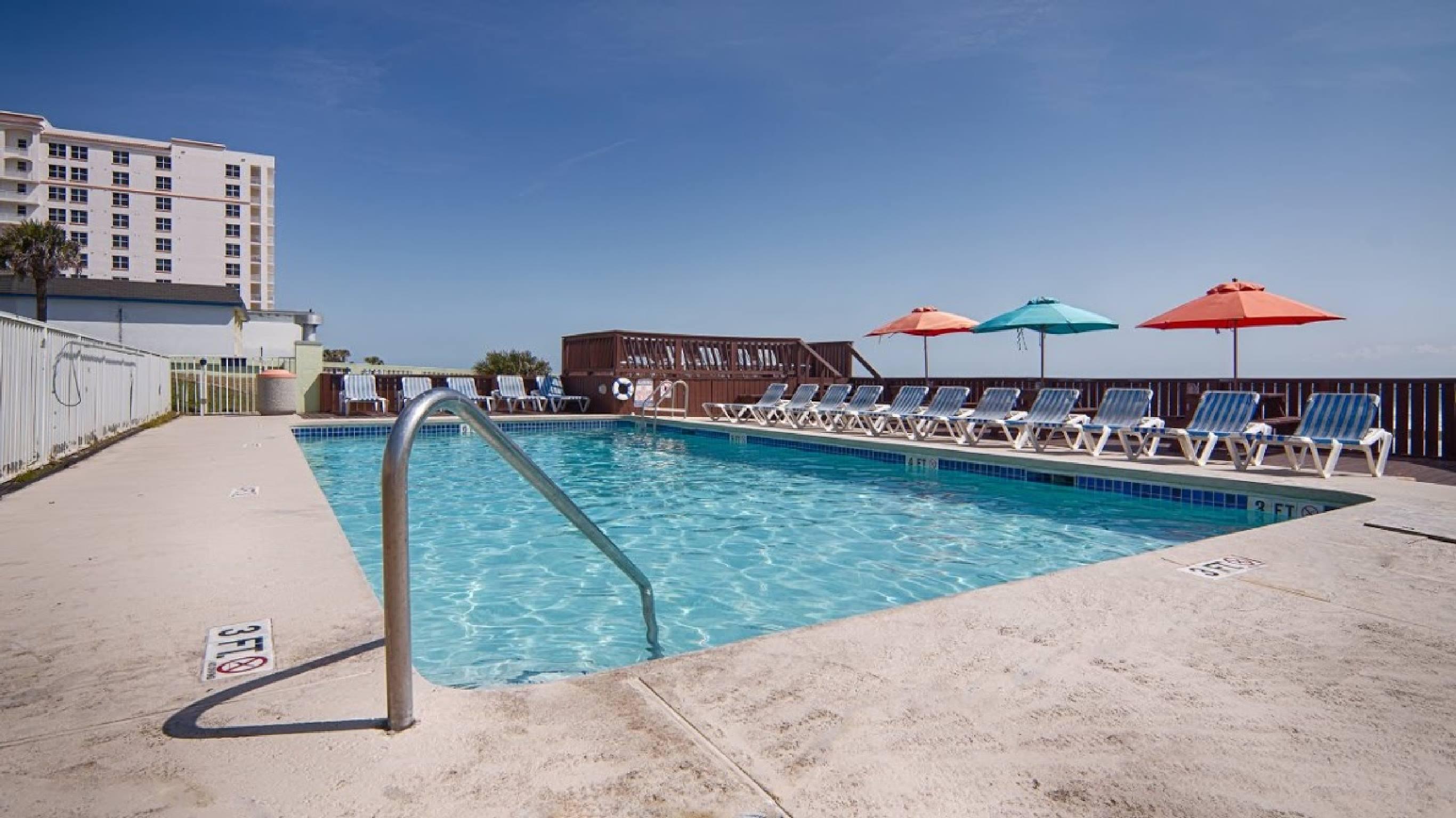 El Caribe And Conference Center 2*