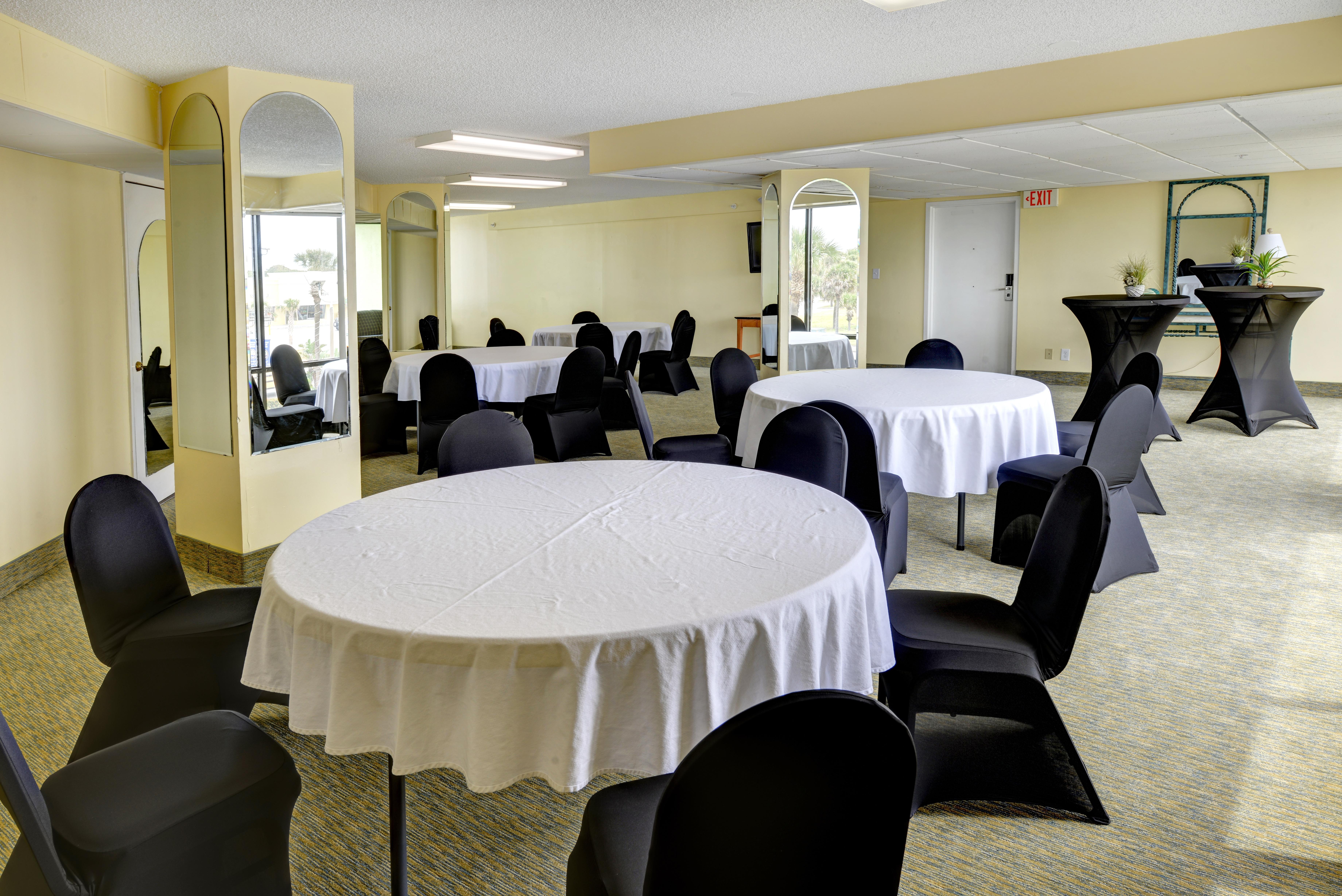 El Caribe And Conference Center Hotel