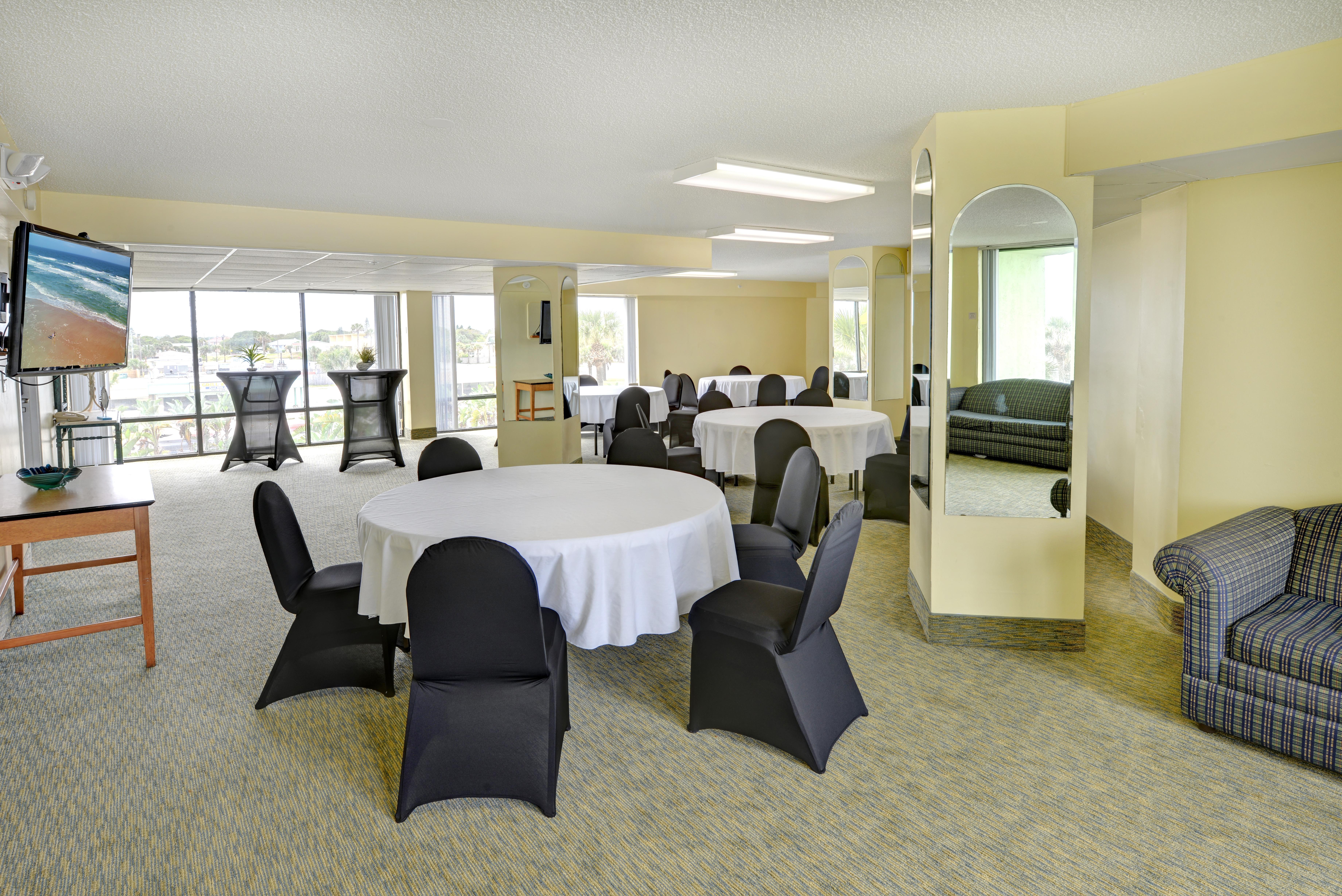 Hotel El Caribe And Conference Center 2*