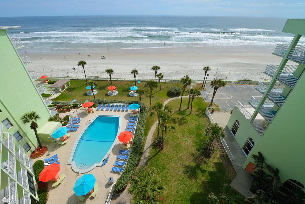 El Caribe And Conference Center 2*